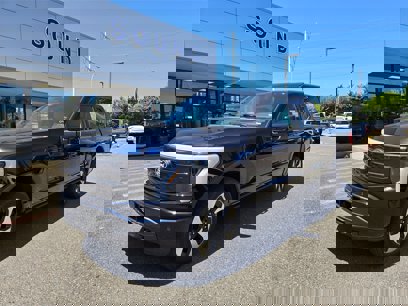New 2025 Ford F150 Lightning Platinum