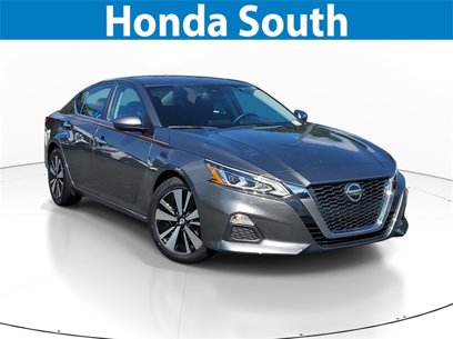 Used 2022 Nissan Altima 2.5 SV