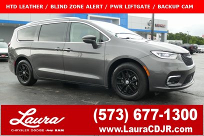 Used 2021 Chrysler Pacifica Touring-L