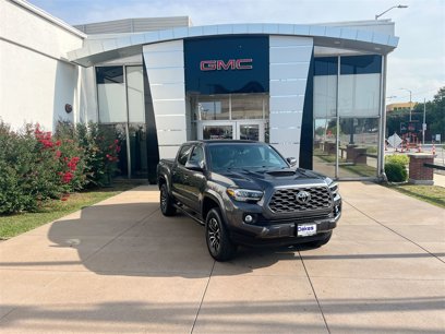 Used 2022 Toyota Tacoma SR5