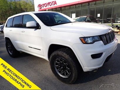 Used 2018 Jeep Grand Cherokee Altitude