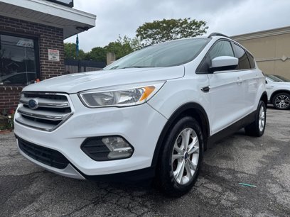 Used 2018 Ford Escape SE w/ SE Sync 3 Package