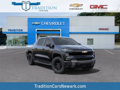 New 2025 Chevrolet Silverado EV LT
