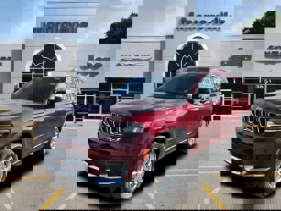 New 2025 Jeep Grand Cherokee L Laredo w/ Luxury Tech Group I