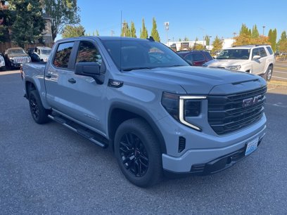 Used 2024 GMC Sierra 1500 Pro w/ Graphite Edition
