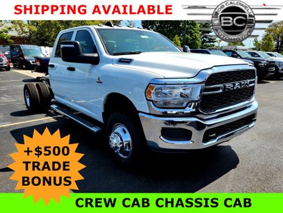 New 2024 RAM 3500 Tradesman w/ Chrome Appearance Group