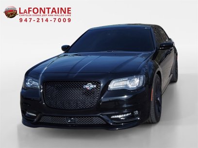 Used 2023 Chrysler 300 C