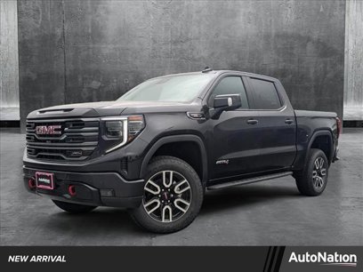 New 2025 GMC Sierra 1500 AT4 w/ AT4 Premium Package