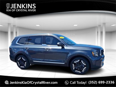 Certified 2023 Kia Telluride EX w/ EX Captain's Chair Package