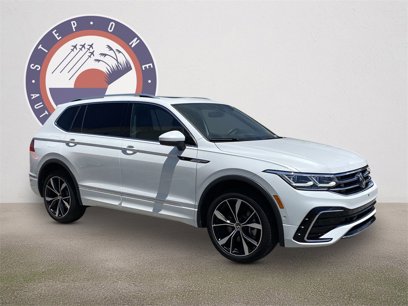 Certified 2024 Volkswagen Tiguan SEL R-Line