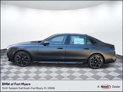 New 2025 BMW 760i xDrive