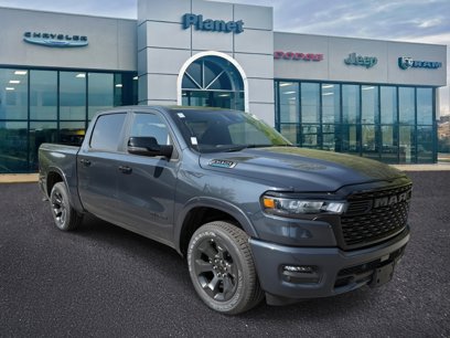 New 2025 RAM 1500 4x4 Crew Cab