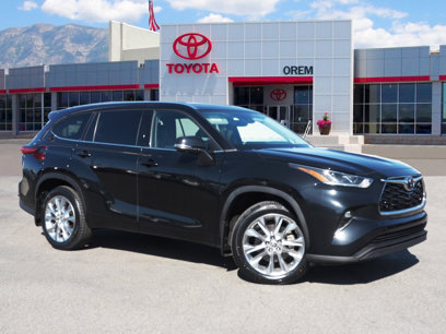 Used 2023 Toyota Highlander Limited