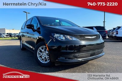 New 2025 Chrysler Voyager LX