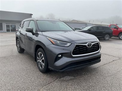 Used 2022 Toyota Highlander XLE
