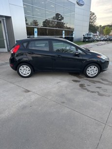 Used 2015 Ford Fiesta SE
