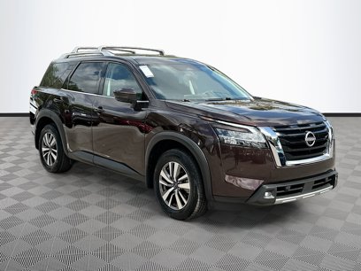 Used 2022 Nissan Pathfinder SL