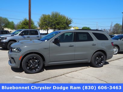 New 2025 Dodge Durango R/T w/ Blacktop Package