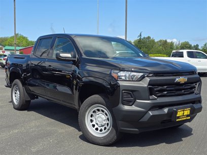 New 2025 Chevrolet Colorado W/T