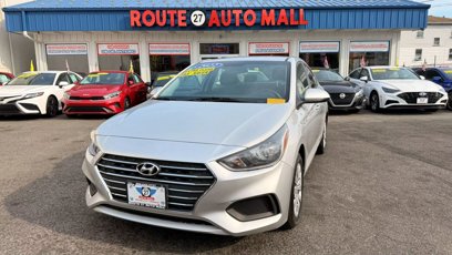 Used 2022 Hyundai Accent SE