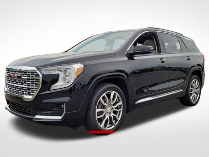 Used 2022 GMC Terrain Denali w/ Denali Premium Package