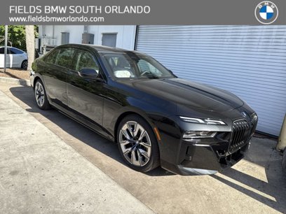 New 2025 BMW 750e xDrive w/ Premium Package