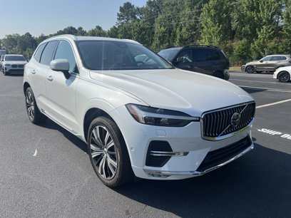 Used 2022 Volvo XC60 B5 Inscription w/ Advanced Package