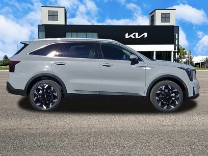 New 2025 Kia Sorento EX w/ Panoramic Sunroof Package