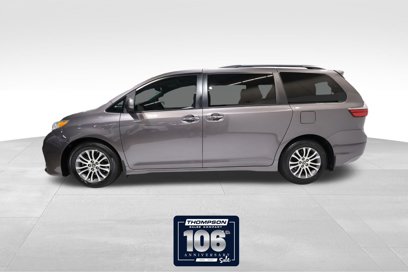 Used 2020 Toyota Sienna XLE