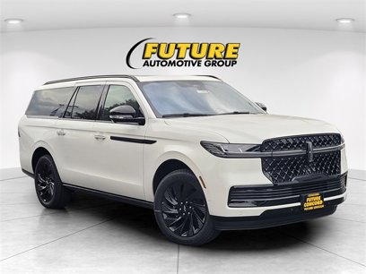New 2025 Lincoln Navigator L Reserve w/ Jet Appearance Package