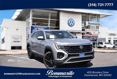 Used 2024 Volkswagen Atlas Cross Sport SE w/ Black Wheel Package