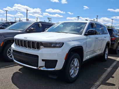 New 2025 Jeep Grand Cherokee L Laredo