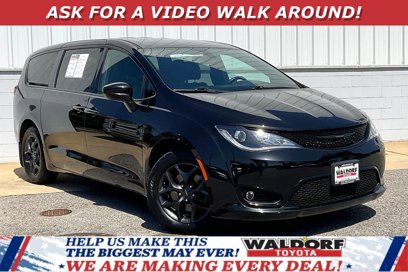 Used 2020 Chrysler Pacifica Touring w/ S Appearance Package