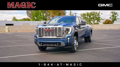 New 2025 GMC Sierra 3500 Denali w/ Denali Reserve Package