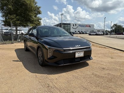 Used 2025 Kia K4 LX