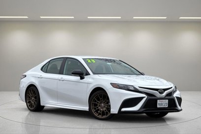 Used 2023 Toyota Camry SE