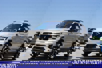 New 2025 Volvo XC40 B5 Plus w/ Protection Package Premier
