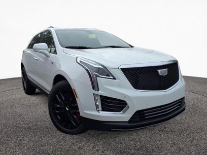 New 2025 Cadillac XT5 Sportv w/ LPO, Onyx Lite Package