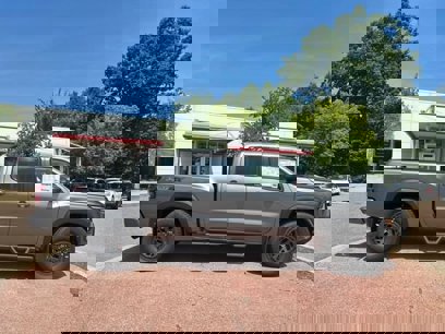 New 2025 Nissan Frontier PRO-4X