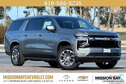 New 2025 Chevrolet Suburban LS w/ LPO, Dark Essentials Package