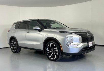 Used 2022 Mitsubishi Outlander ES