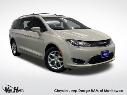 Certified 2020 Chrysler Pacifica Touring-L