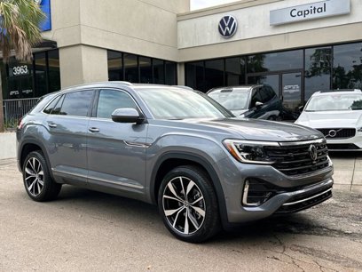New 2025 Volkswagen Atlas Cross Sport SEL Premium R-Line