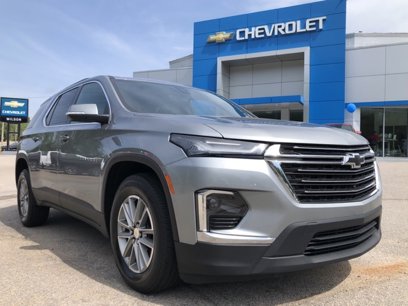 Used 2023 Chevrolet Traverse LT