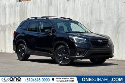Used 2021 Subaru Forester Premium w/ Popular Package #1
