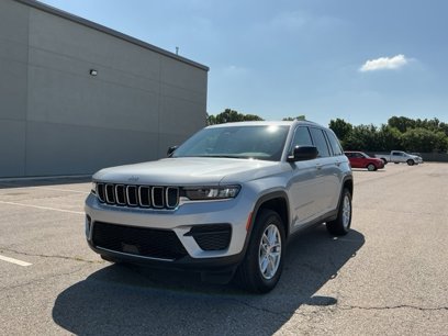 Used 2024 Jeep Grand Cherokee Laredo X