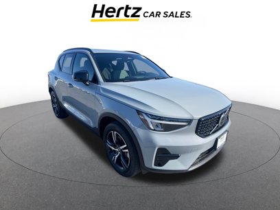 Used 2024 Volvo XC40 B5 Core