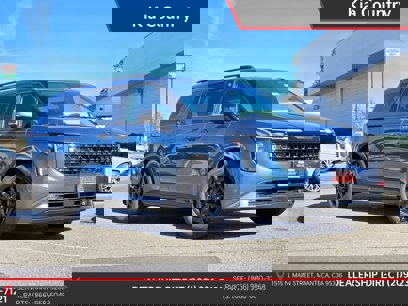 New 2025 Kia Carnival SX w/ SX Dark Edition Package