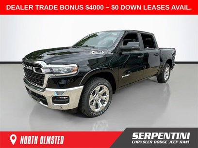New 2025 RAM 1500 4x4 Crew Cab