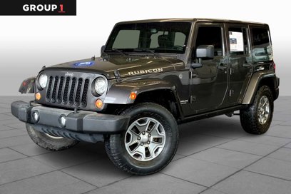 Used 2017 Jeep Wrangler Unlimited Rubicon w/ Connectivity Group